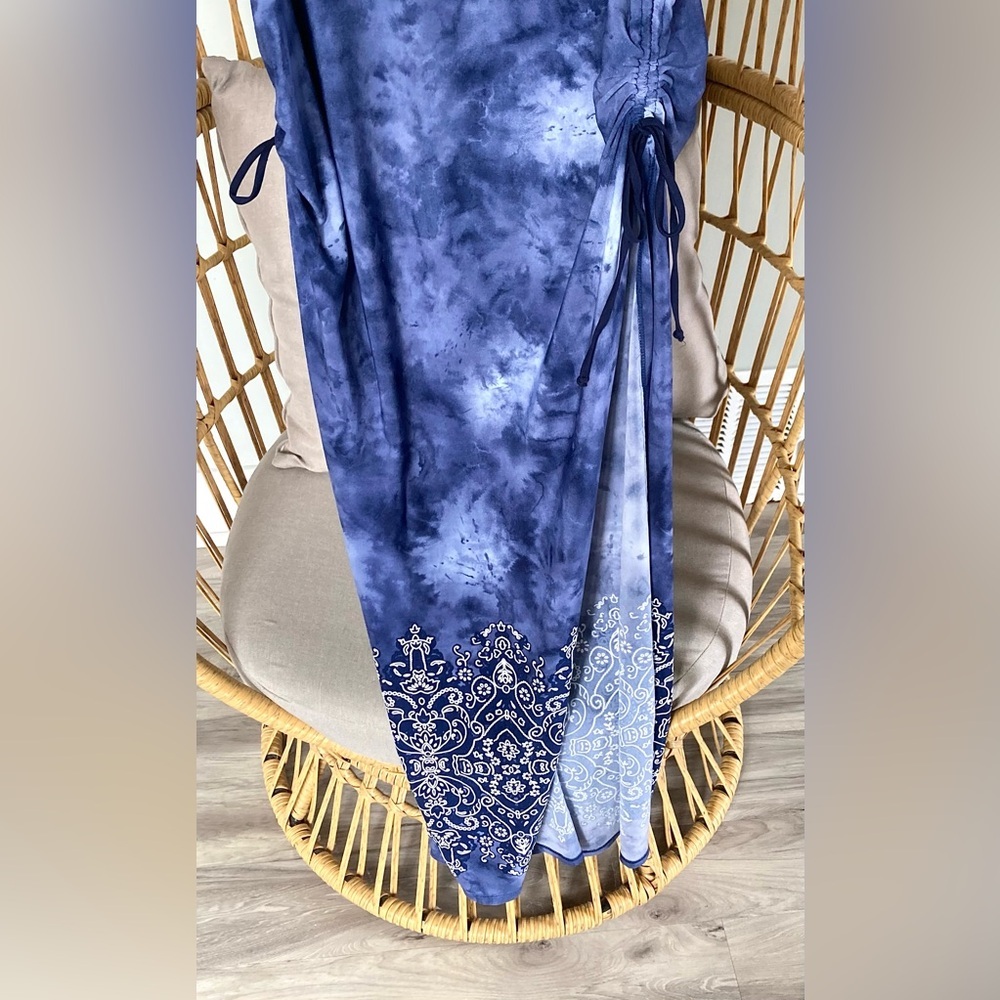VENUS Blue Strapless Tie-Dye Maxi Dress with Border Print - Picture 4 of 8